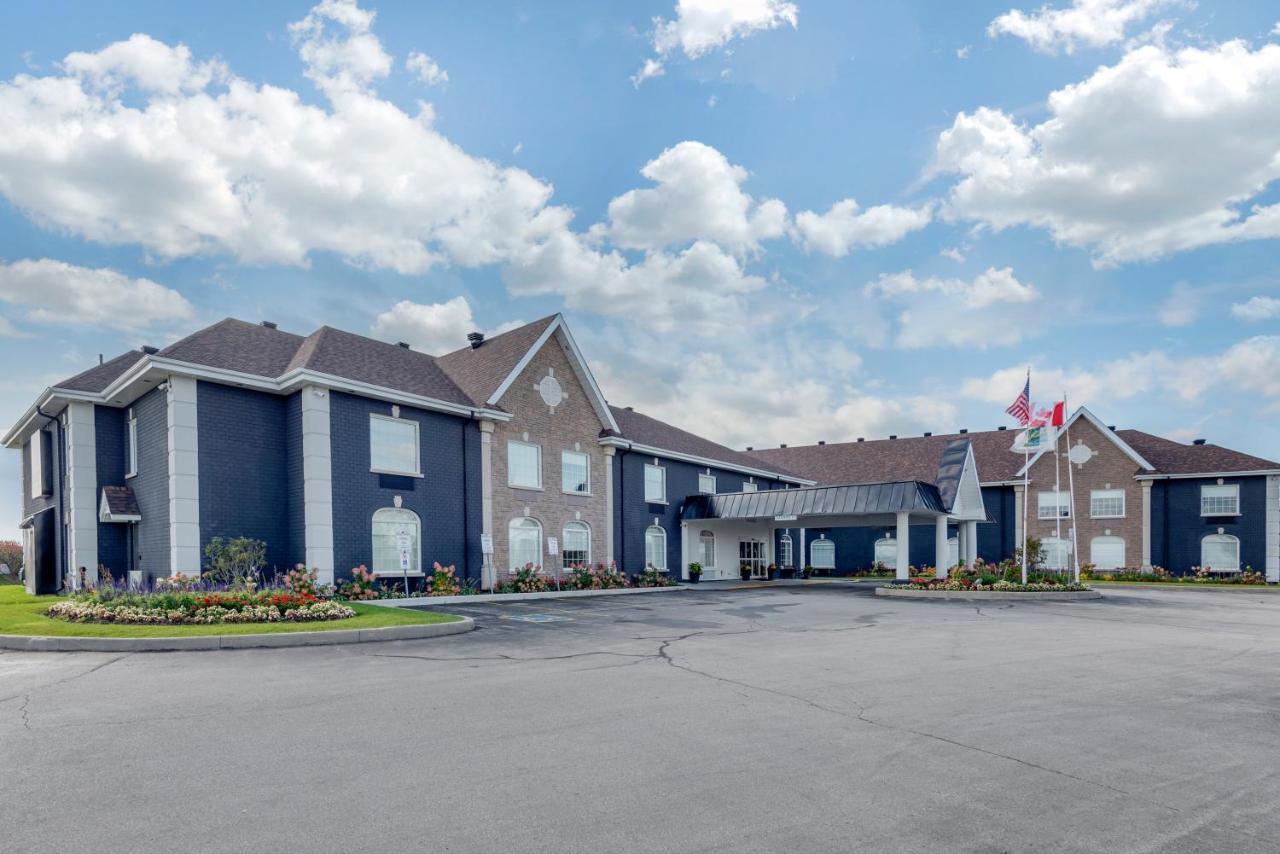 Quality Inn & Suites Оквилль Номер фото